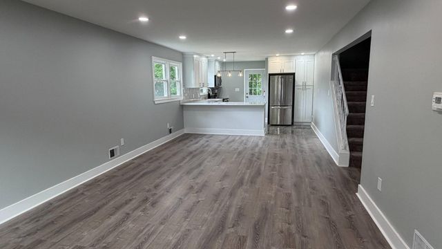 111 LOUISIANA AVE, Ewing, NJ 08638