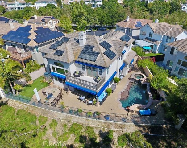 5 Creek View Road, Laguna Hills, CA 92679