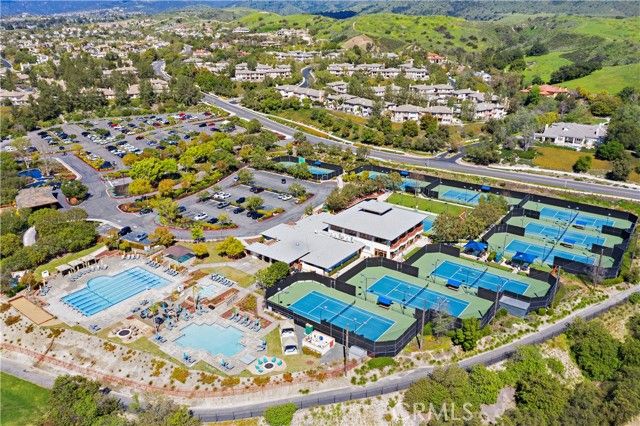 5 Creek View Road, Laguna Hills, CA 92679