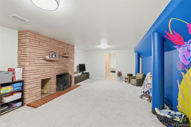 395 Ammons Street, Lakewood, CO 80226