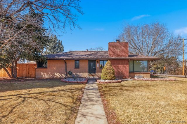 395 Ammons Street, Lakewood, CO 80226