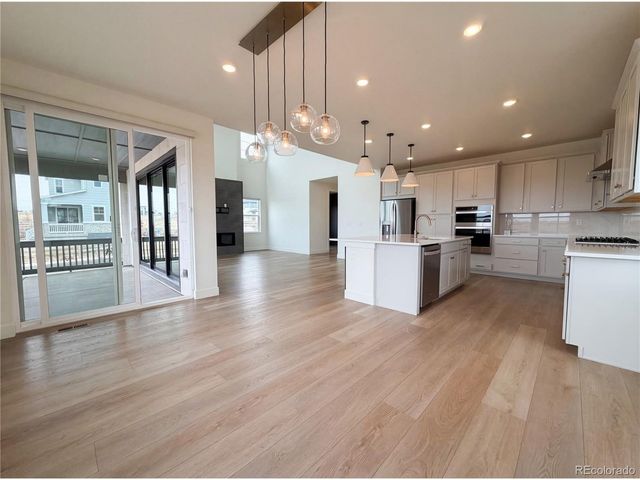 8704 Arriba Dr, Littleton, CO 80125