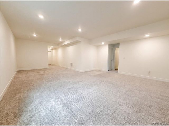 8704 Arriba Dr, Littleton, CO 80125