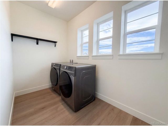 8704 Arriba Dr, Littleton, CO 80125