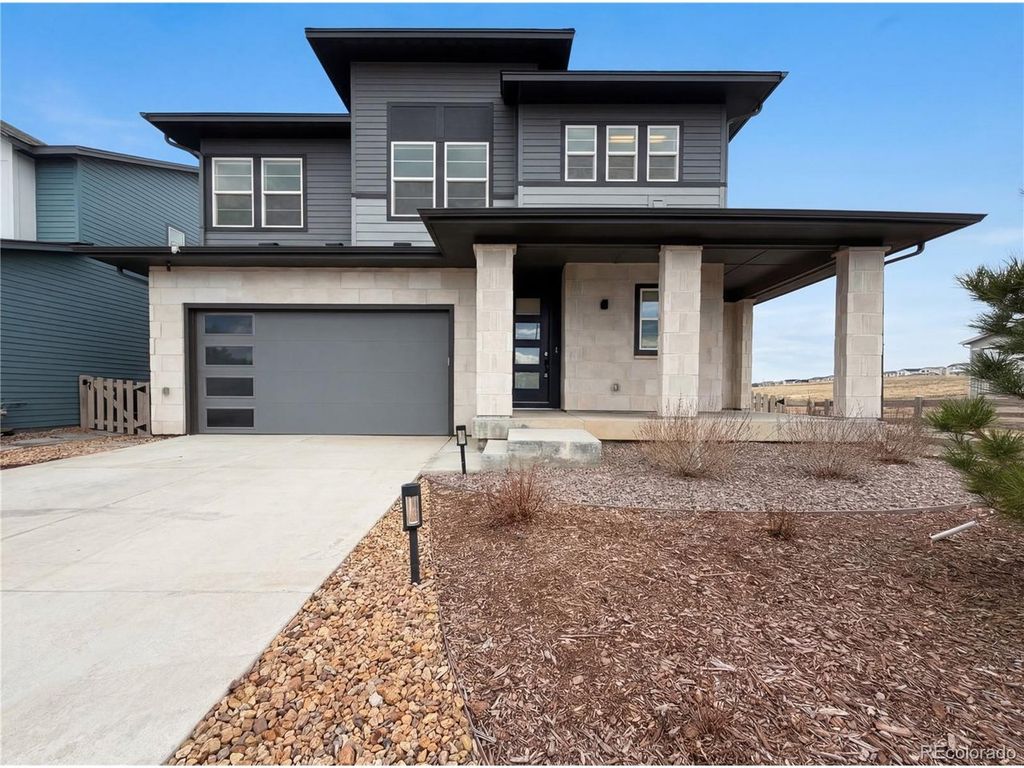 8704 Arriba Dr, Littleton, CO 80125