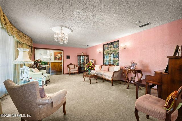 3902 MONCRIEF Road, Jacksonville, FL 32209