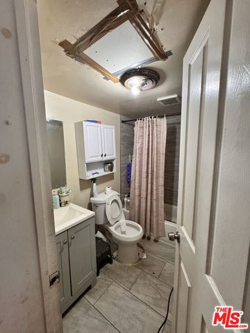 214 N Alvarado Street, Los Angeles, CA 90026