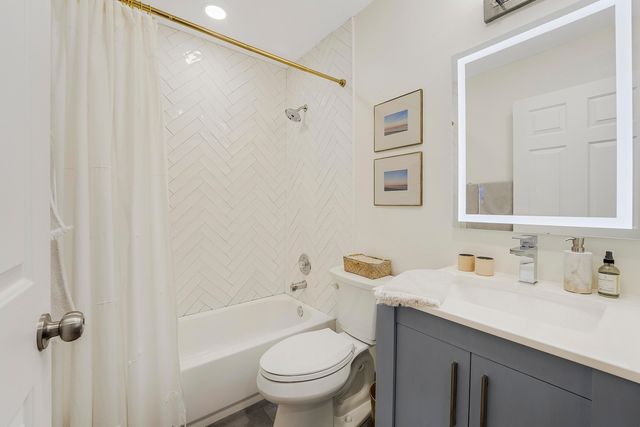 11 Vía De Casas Sur, Boynton Beach, FL 33426