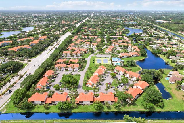 11 Vía De Casas Sur, Boynton Beach, FL 33426