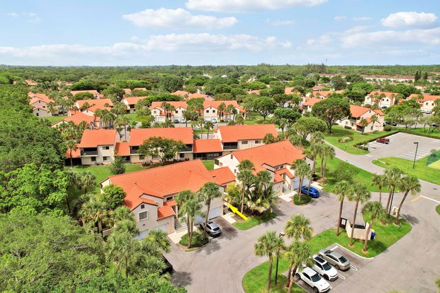 11 Vía De Casas Sur, Boynton Beach, FL 33426