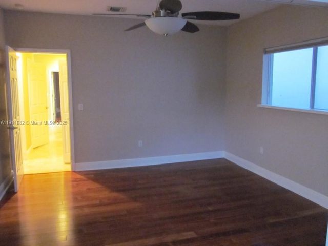 2920 Catalina St 2920, Miami, FL 33133