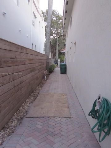 2920 Catalina St 2920, Miami, FL 33133