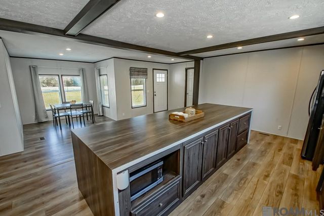 20649 Liberty Rd, Pride, LA 70770