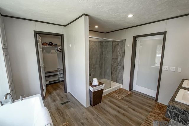 20649 Liberty Rd, Pride, LA 70770