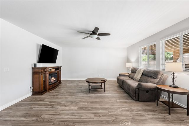 7150 Hemlock, Lancaster, CA 93536