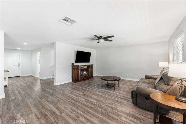 7150 Hemlock, Lancaster, CA 93536