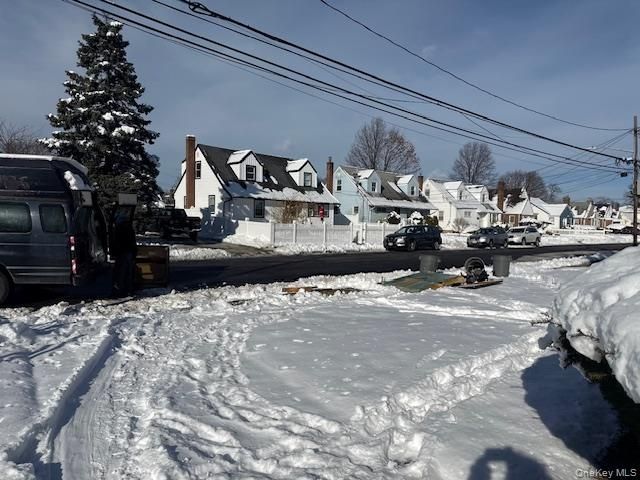 48 Cliff Avenue, Hempstead, NY 11550