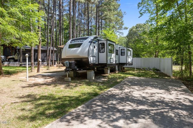 126 Kansas Drive, Louisburg, NC 27549