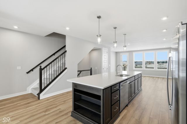 404 Elite Street 2-605, Westfield, IN 46074