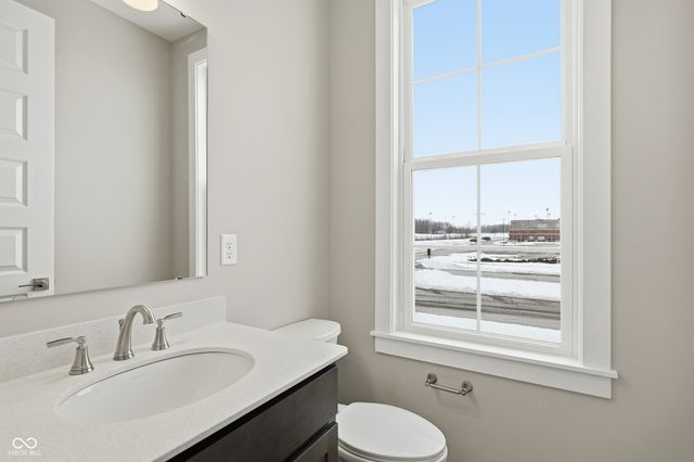 404 Elite Street 2-605, Westfield, IN 46074