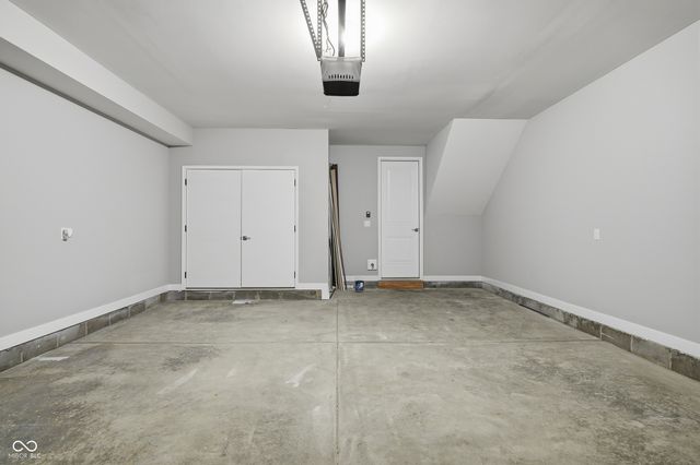 404 Elite Street 2-605, Westfield, IN 46074