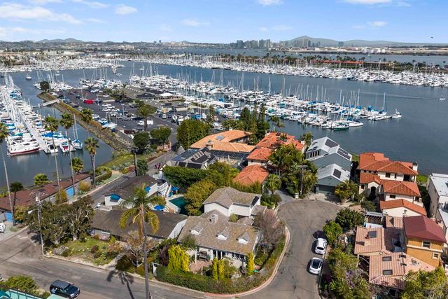 2830 Noren Place, San Diego, CA 92106