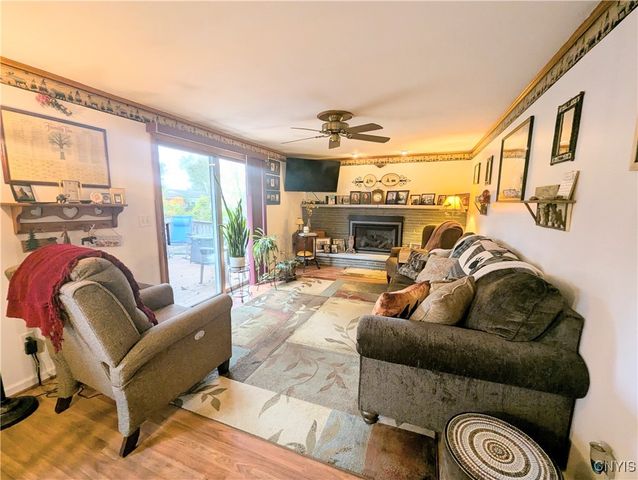 419 Branchwood Drive, Salina, NY 13090