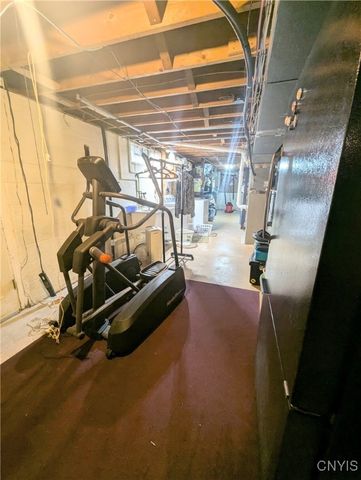 419 Branchwood Drive, Salina, NY 13090