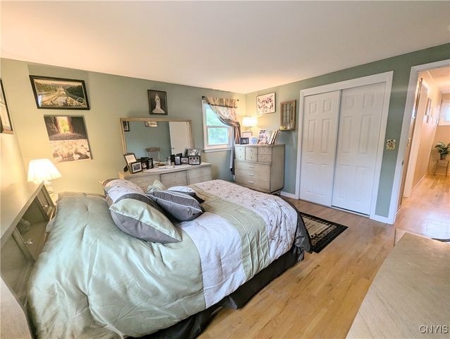 419 Branchwood Drive, Salina, NY 13090