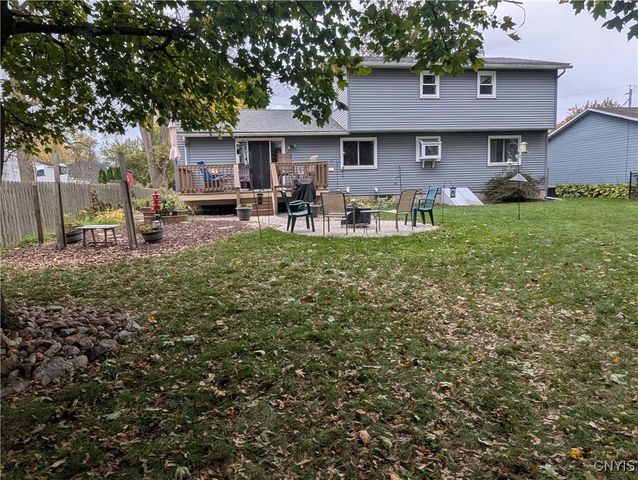 419 Branchwood Drive, Salina, NY 13090