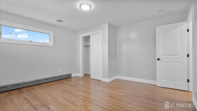 514 Longwood Avenue, Bound Brook, NJ 08805