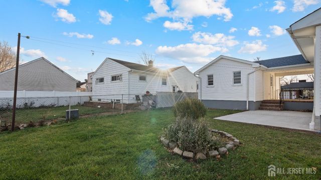 514 Longwood Avenue, Bound Brook, NJ 08805