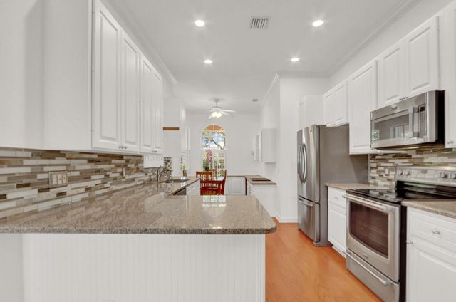 114 Honeysuckle Drive, Jupiter, FL 33458