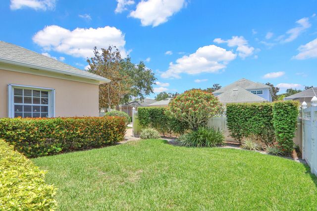 114 Honeysuckle Drive, Jupiter, FL 33458