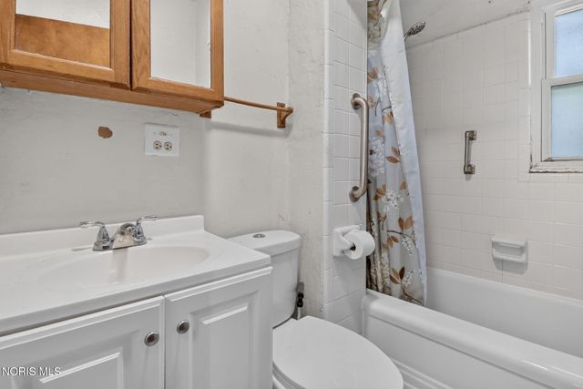 5333 Harvest Lane, Toledo, OH 43623