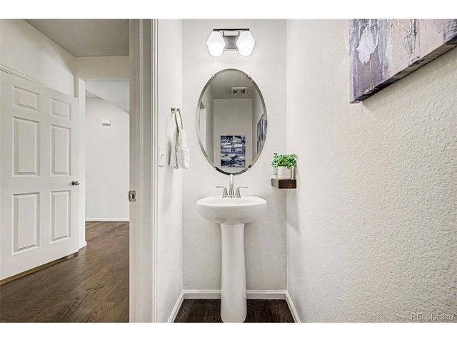 426 Highlands Cir, Erie, CO 80516