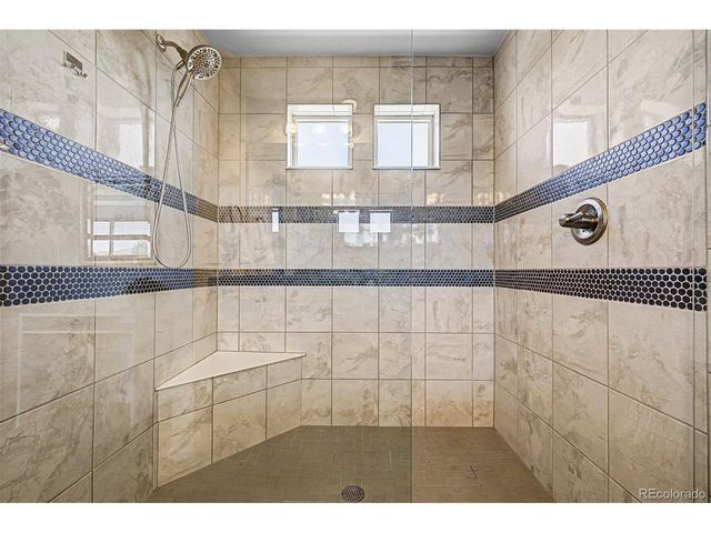 426 Highlands Cir, Erie, CO 80516