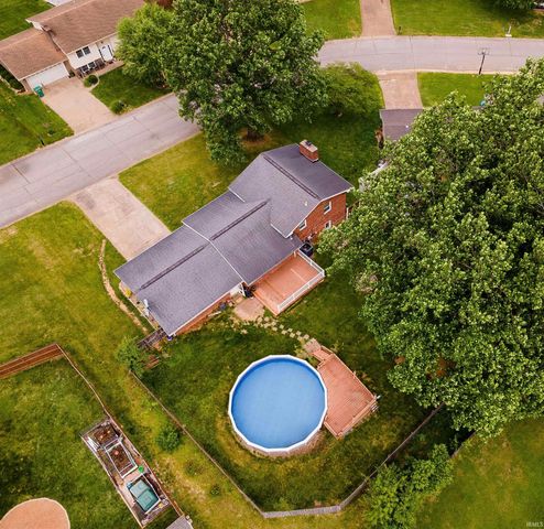 4253 Hilldale Drive, Newburgh, IN 47630