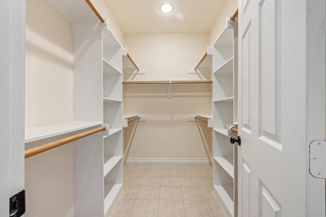 7308 Magnolia Blossom, Galveston, TX 77551