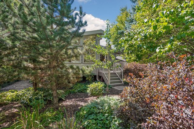 5616 Countryside Road, Edina, MN 55436