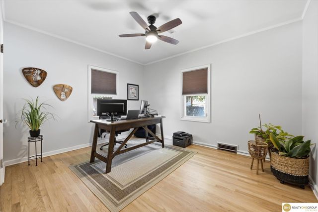 5140 Grant Street, Omaha, NE 68104