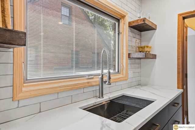 5140 Grant Street, Omaha, NE 68104
