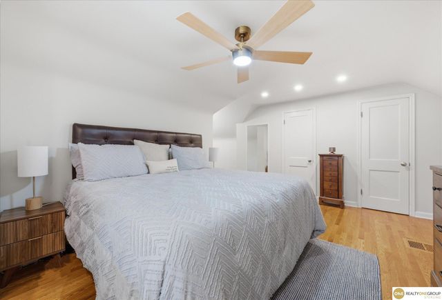 5140 Grant Street, Omaha, NE 68104