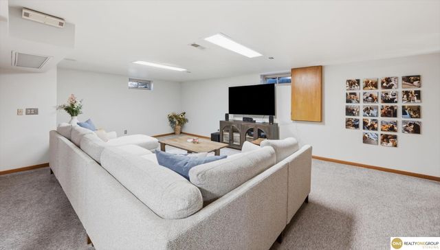 5140 Grant Street, Omaha, NE 68104