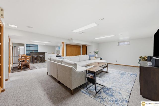 5140 Grant Street, Omaha, NE 68104