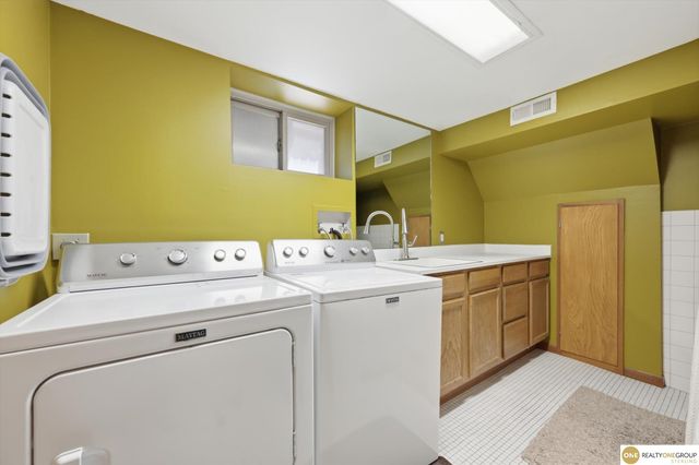 5140 Grant Street, Omaha, NE 68104