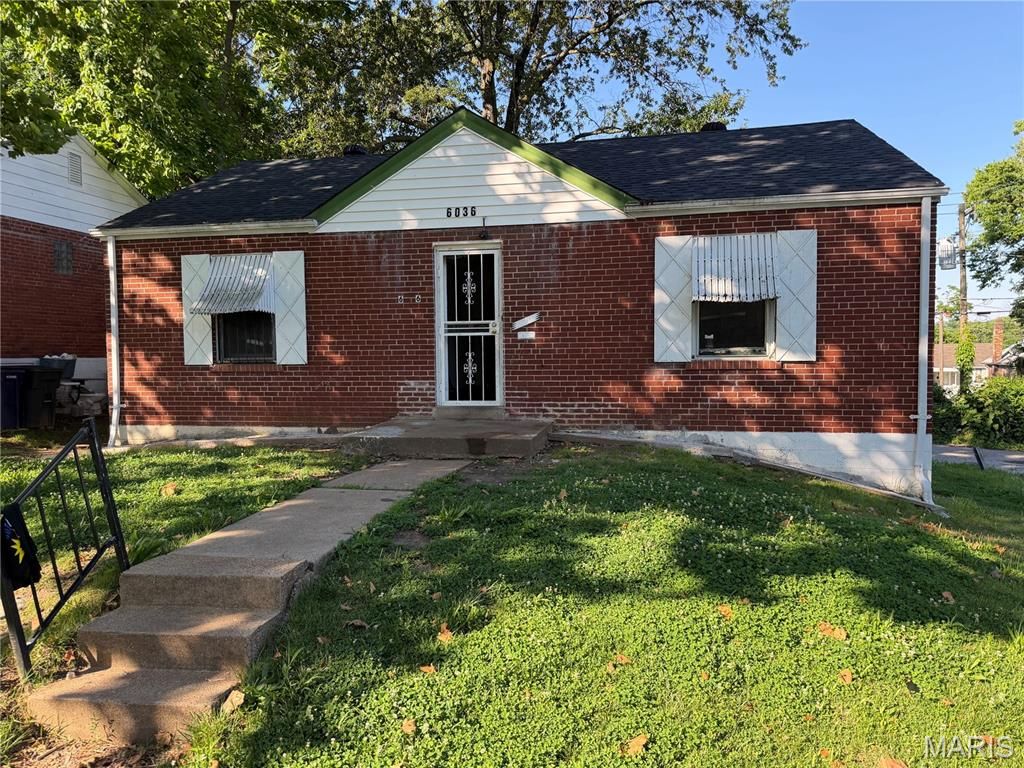 6036 Margaretta Avenue, Pine Lawn, MO 63120