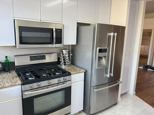 54 Pine Valley Drive, Rancho Mirage, CA 92270