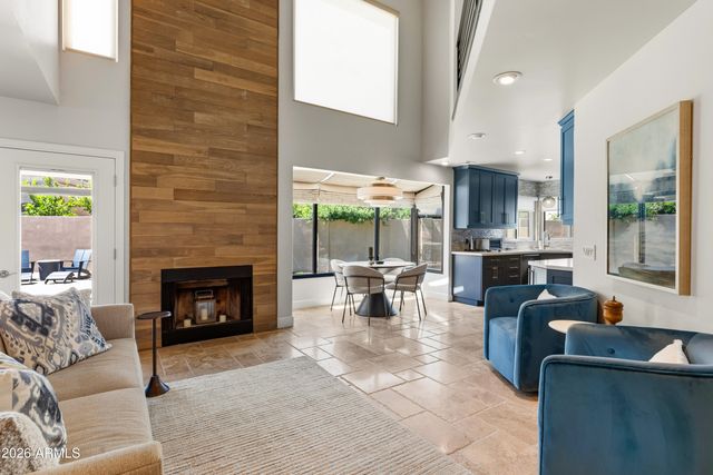 11434 N 43RD Street, Phoenix, AZ 85028