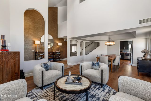 11434 N 43RD Street, Phoenix, AZ 85028